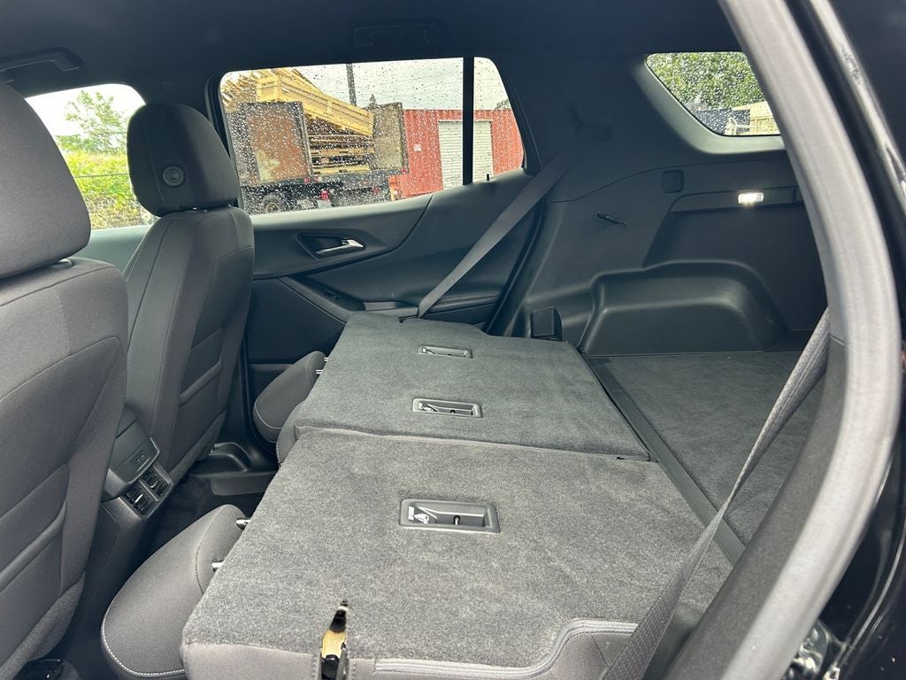 2025 Chevrolet Equinox LT - Photo 34