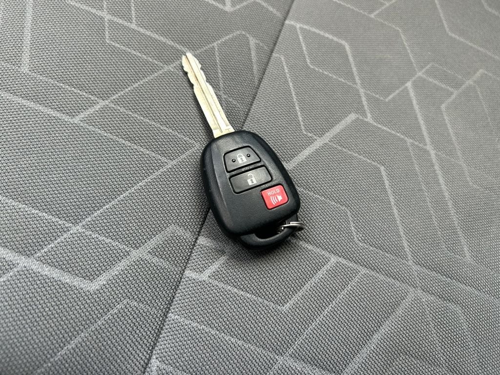 2022 Toyota Tacoma TRD Off-Road V6