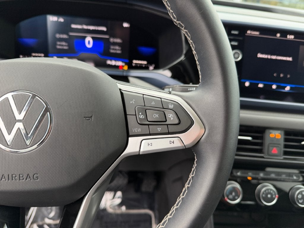 2023 Volkswagen Taos 1.5T SE