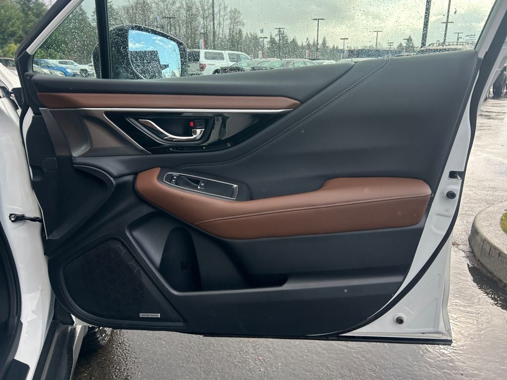 2022 Subaru Outback Touring XT