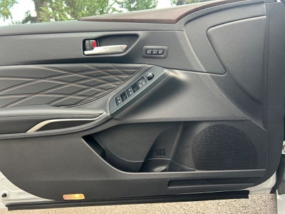 2022 Toyota Avalon Hybrid Limited