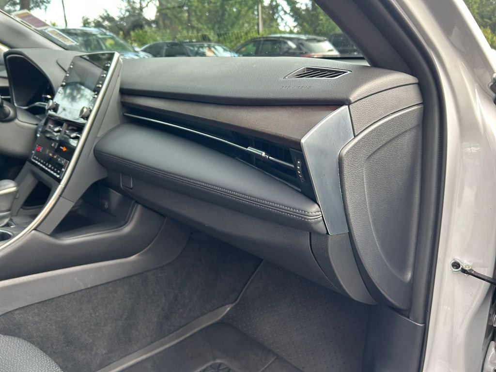 2022 Toyota Avalon Hybrid Limited