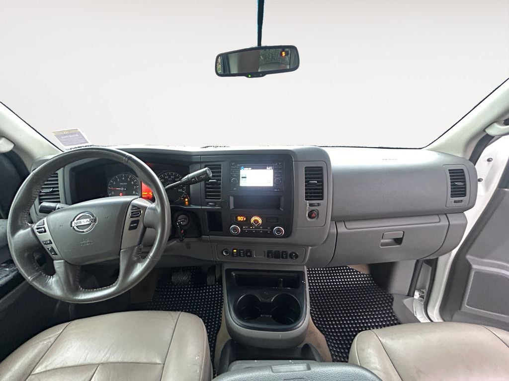 2014 Nissan NV Passenger SL