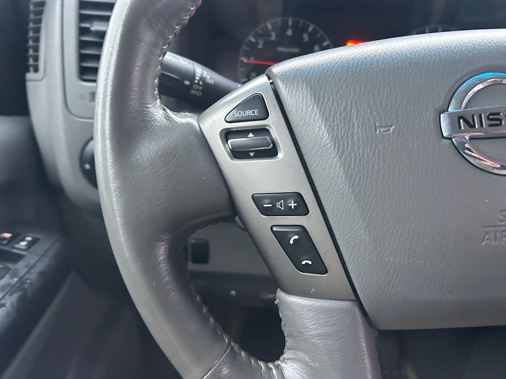 2014 Nissan NV Passenger SL