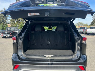 2023 Toyota Highlander XSE