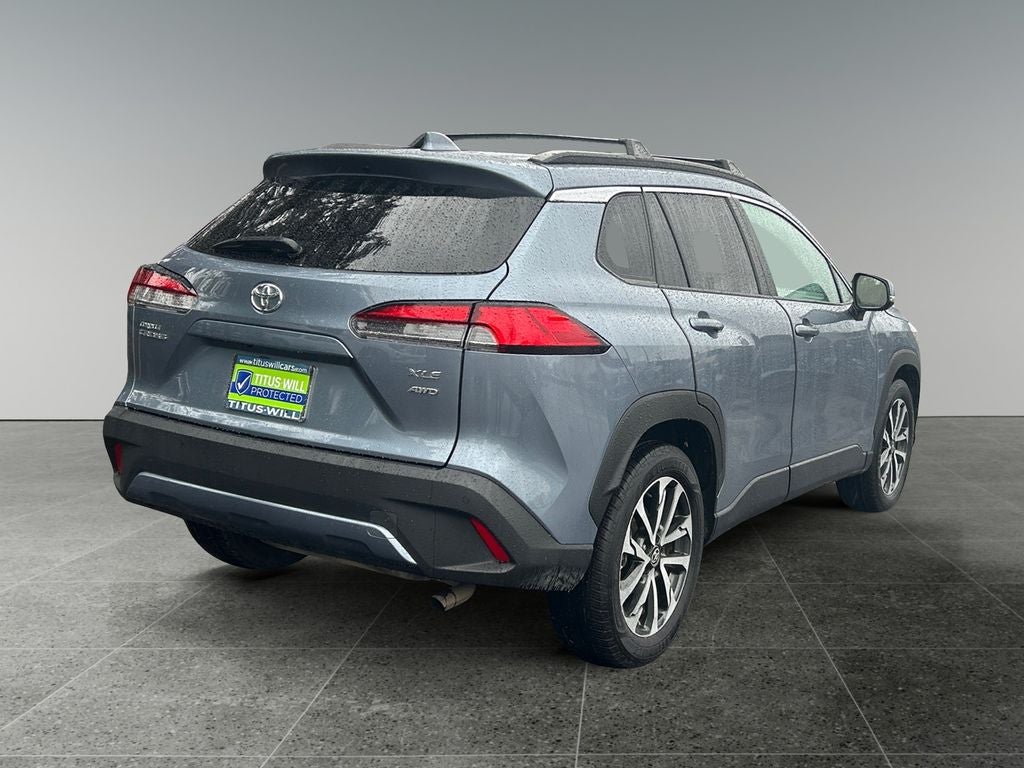 2024 Toyota Corolla Cross XLE