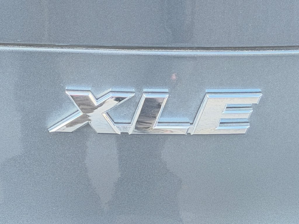 2024 Toyota Venza XLE