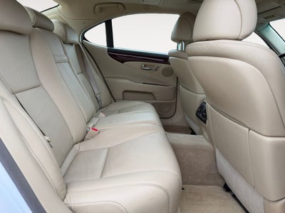 2007 Lexus LS 460