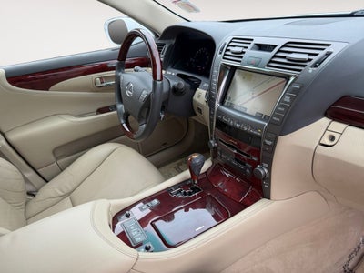 2007 Lexus LS 460