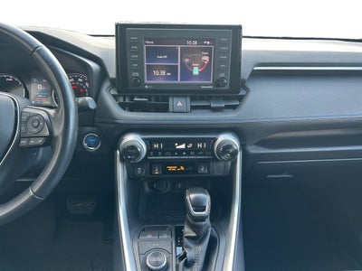 2022 Toyota RAV4 Hybrid SE