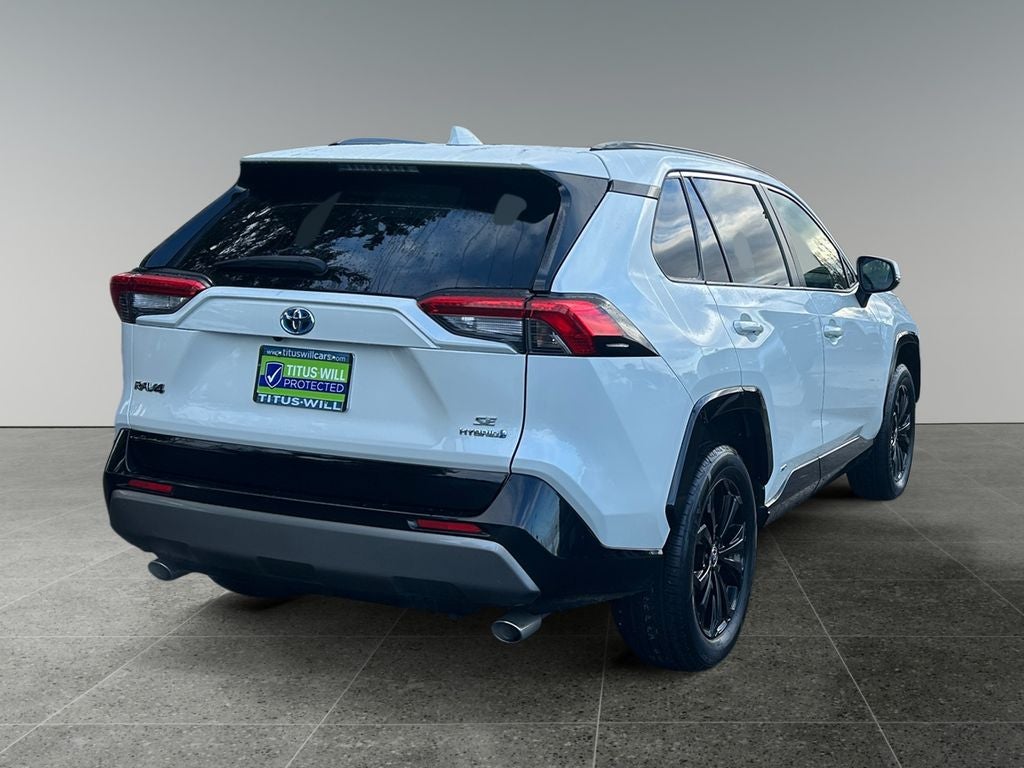 2022 Toyota RAV4 Hybrid SE