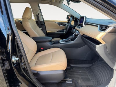 2023 Toyota RAV4 Hybrid XLE Premium
