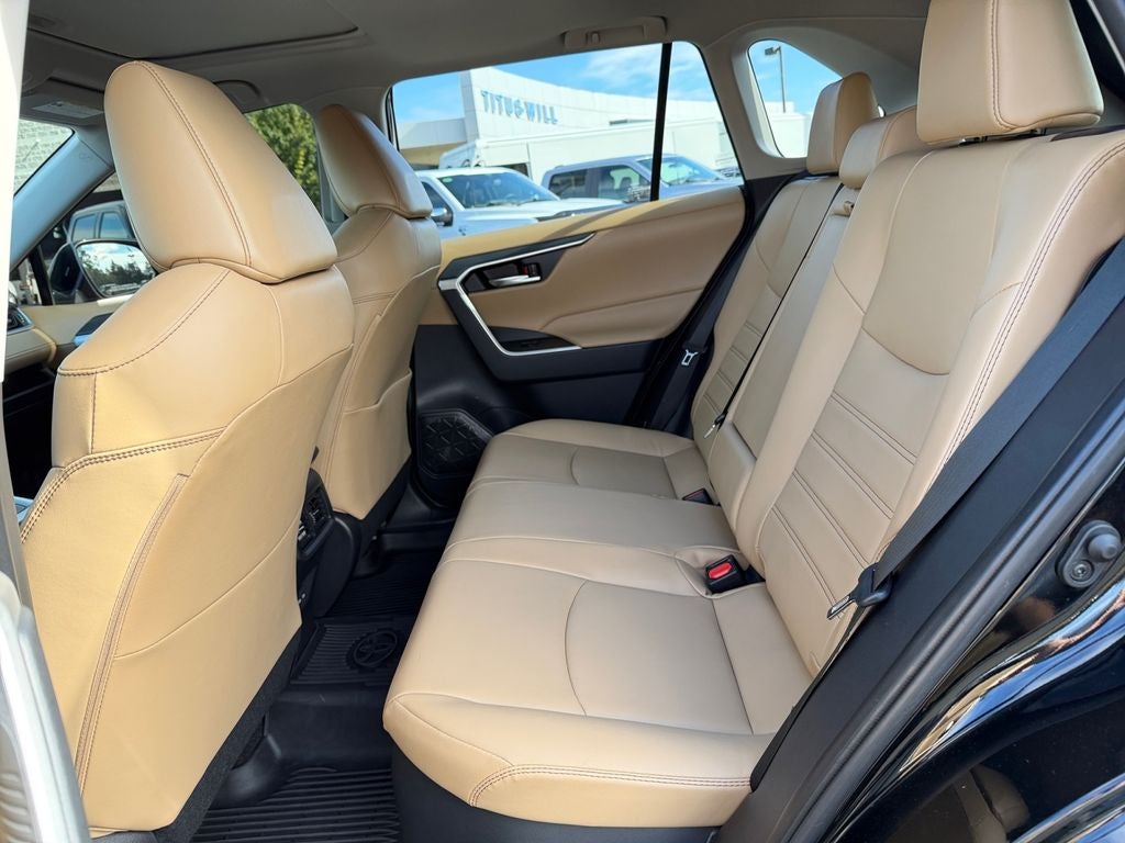 2023 Toyota RAV4 Hybrid XLE Premium