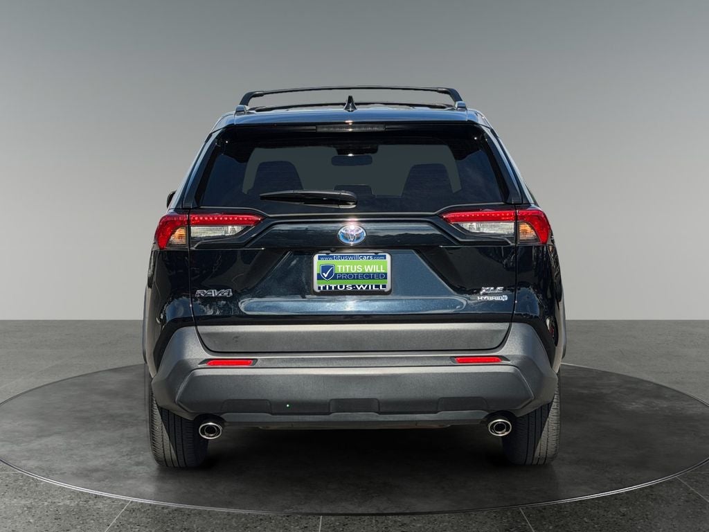 2023 Toyota RAV4 Hybrid XLE Premium