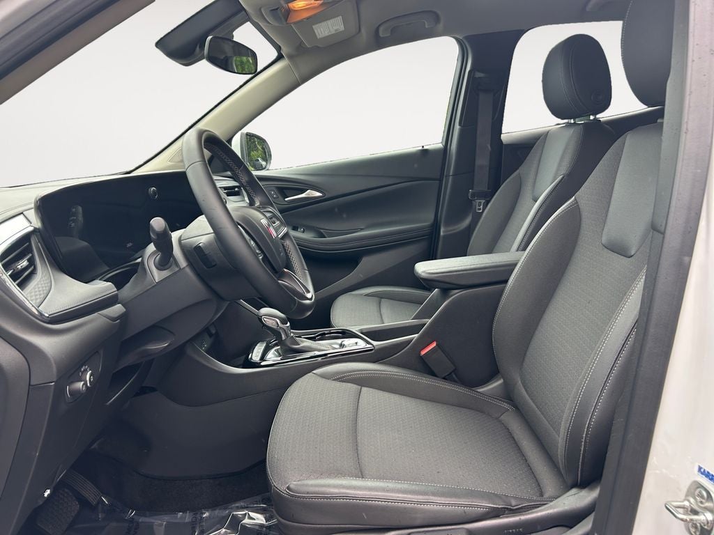 2025 Buick Encore GX Preferred - Photo 7