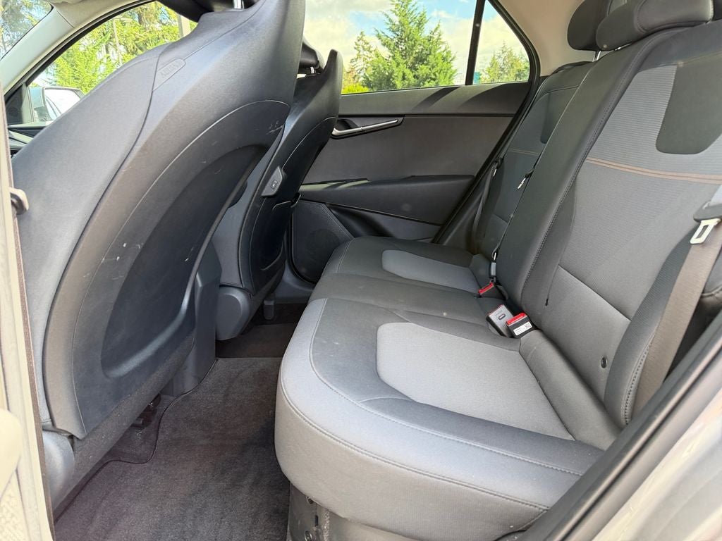 2025 Kia Niro LX