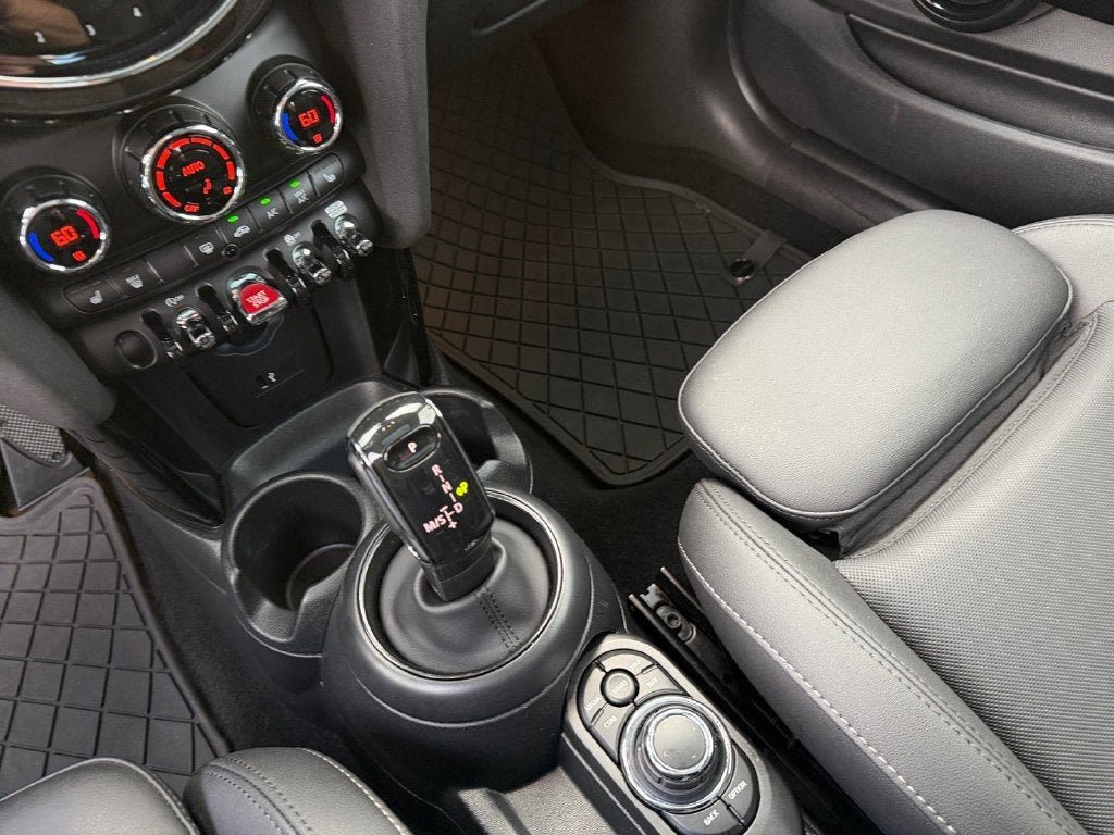 2024 MINI Cooper S Signature