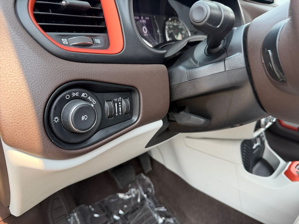2015 Jeep Renegade Latitude - Photo 19
