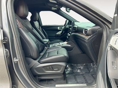 2021 Ford Explorer Platinum