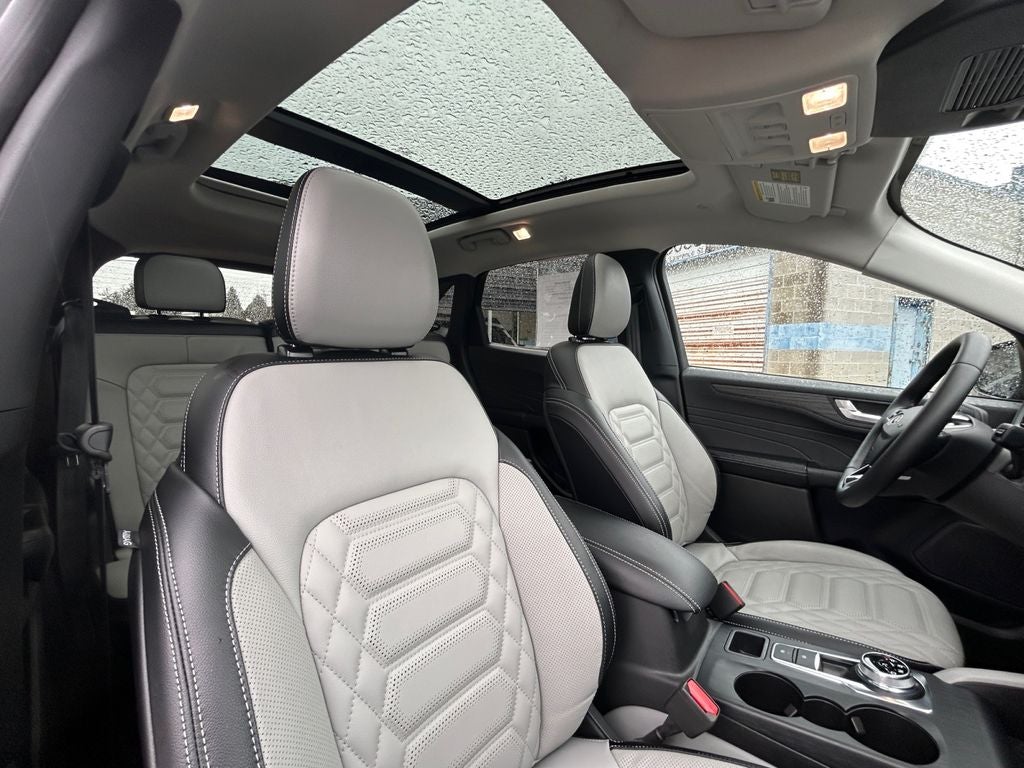 2024 Ford Escape Plug-In Hybrid Base