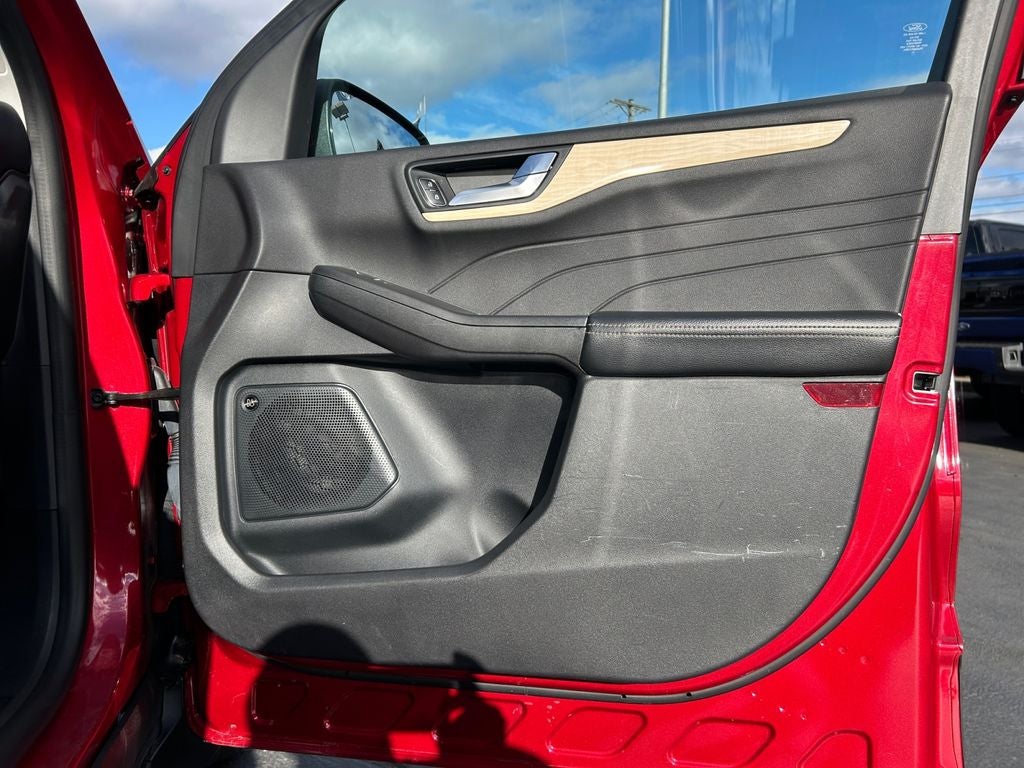 2021 Ford Escape Titanium