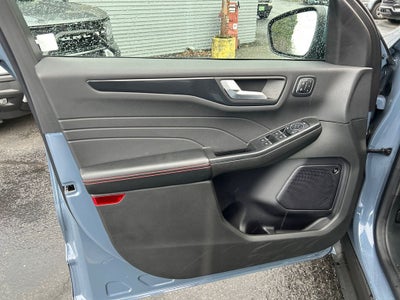 2024 Ford Escape ST-Line Elite