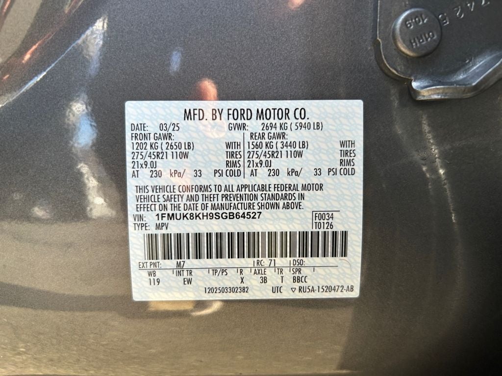 2025 Ford Explorer ST-Line