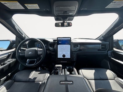 2025 Ford F-150 Lightning Platinum