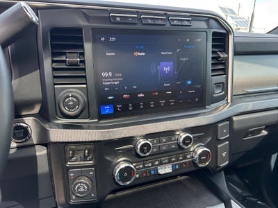 2024 Ford F-350SD Platinum