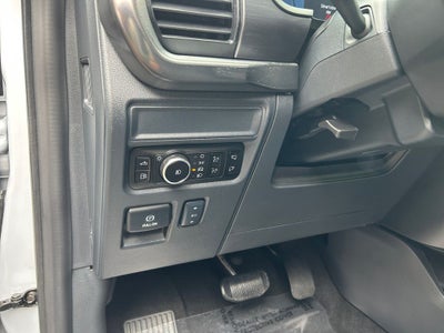 2025 Ford F-150 Lariat Hybrid