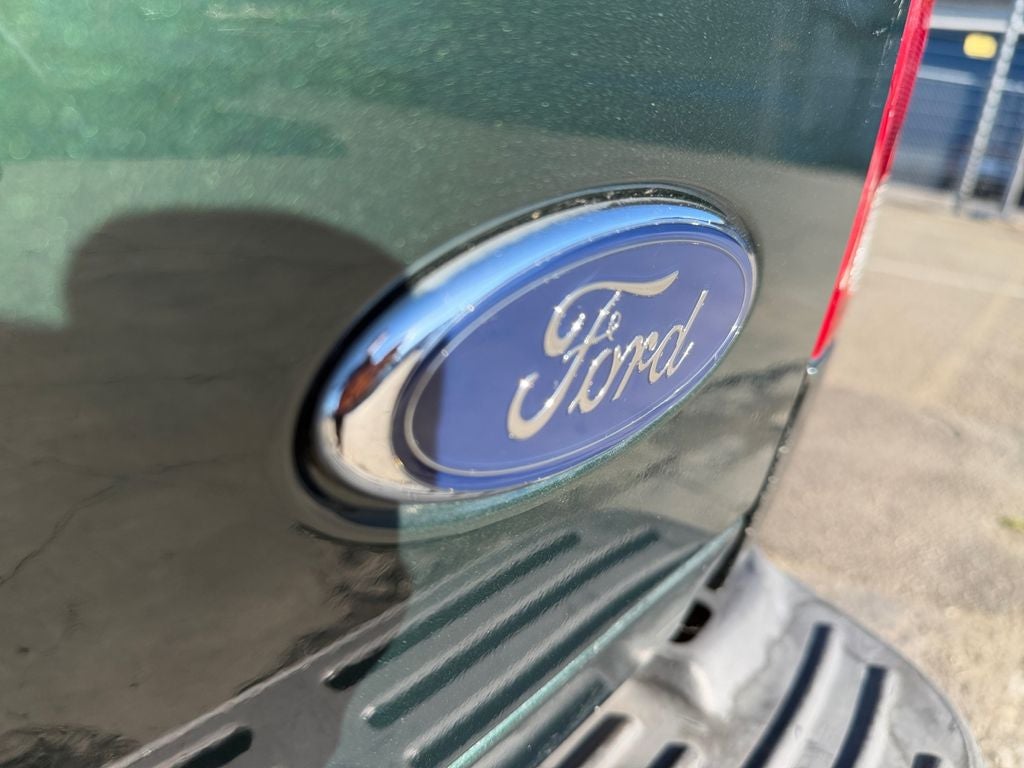 2003 Ford F-350SD Lariat