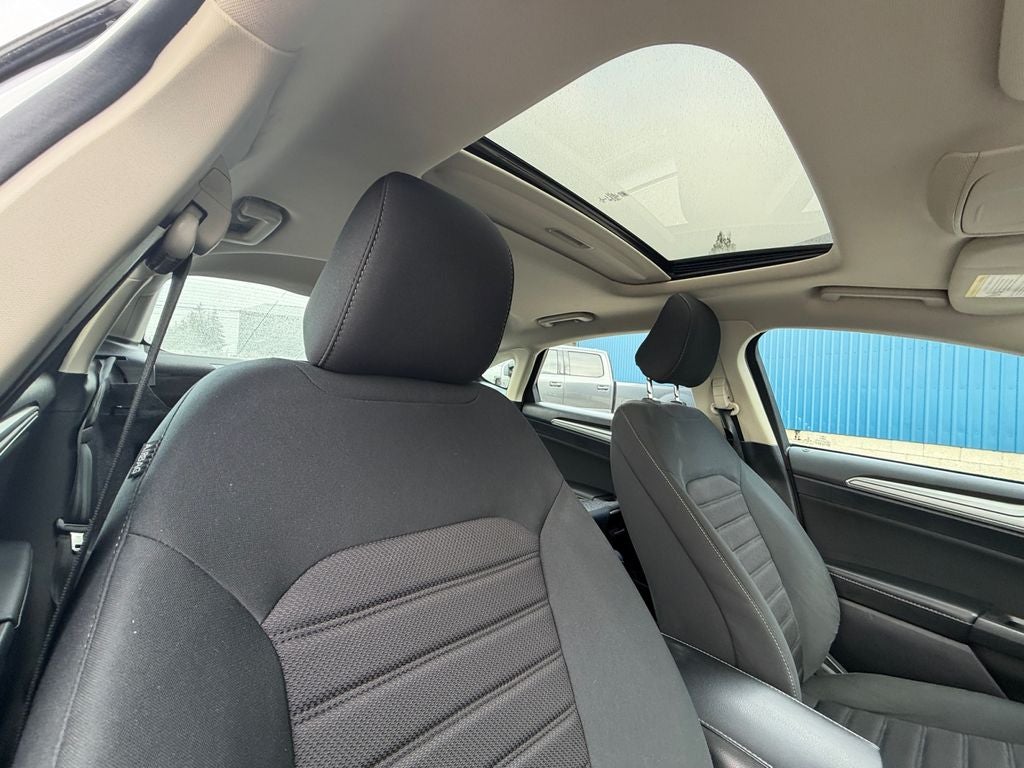 2020 Ford Fusion SE