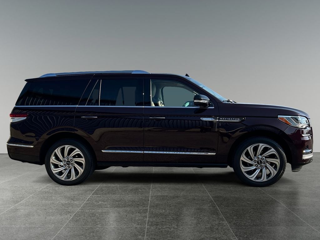 2023 Lincoln Navigator Reserve