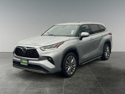 2022 Toyota Highlander Platinum
