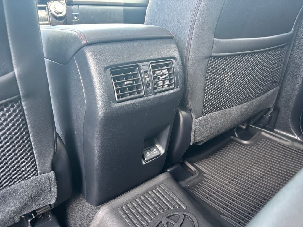 2020 Toyota 4Runner Venture