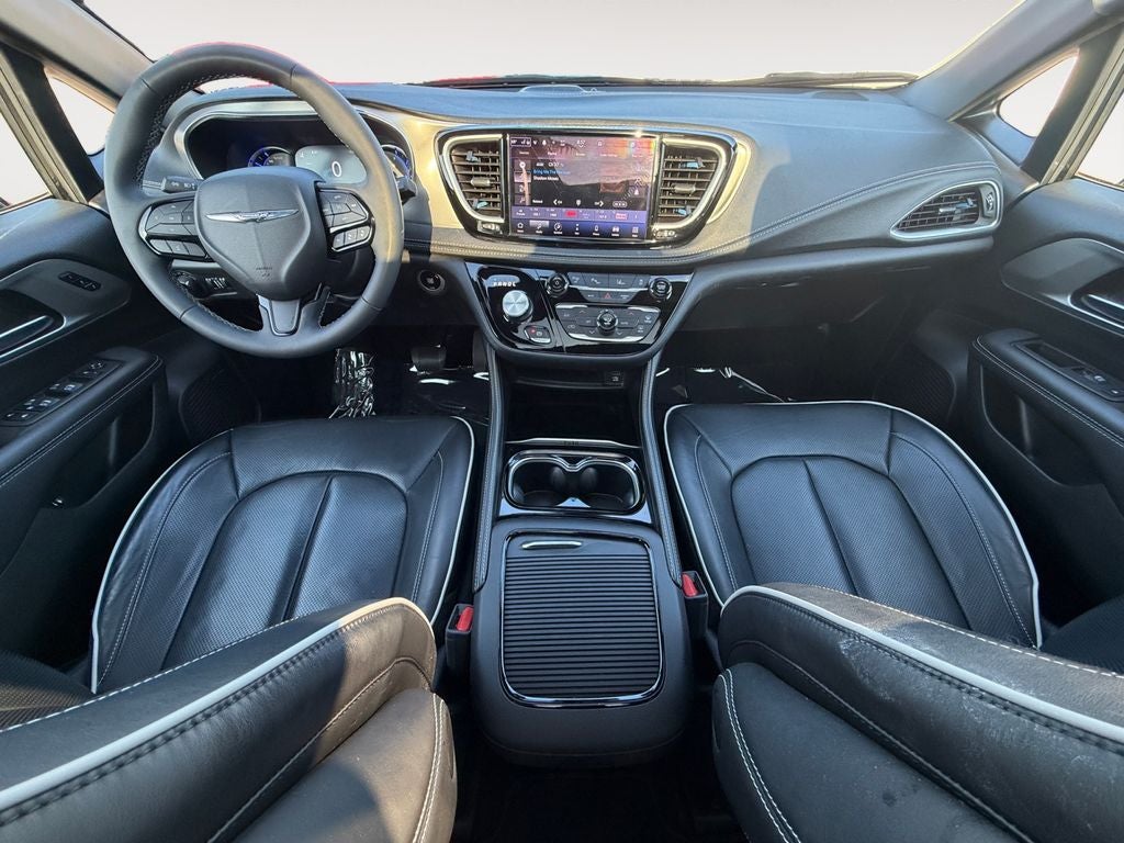 2023 Chrysler Pacifica Hybrid Limited