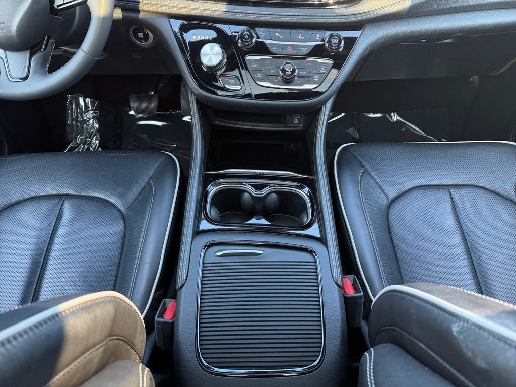 2023 Chrysler Pacifica Hybrid Limited
