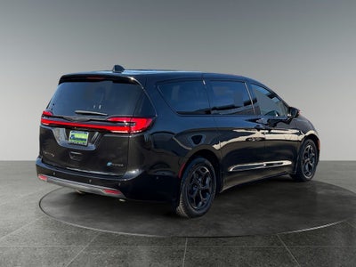 2023 Chrysler Pacifica Hybrid Limited