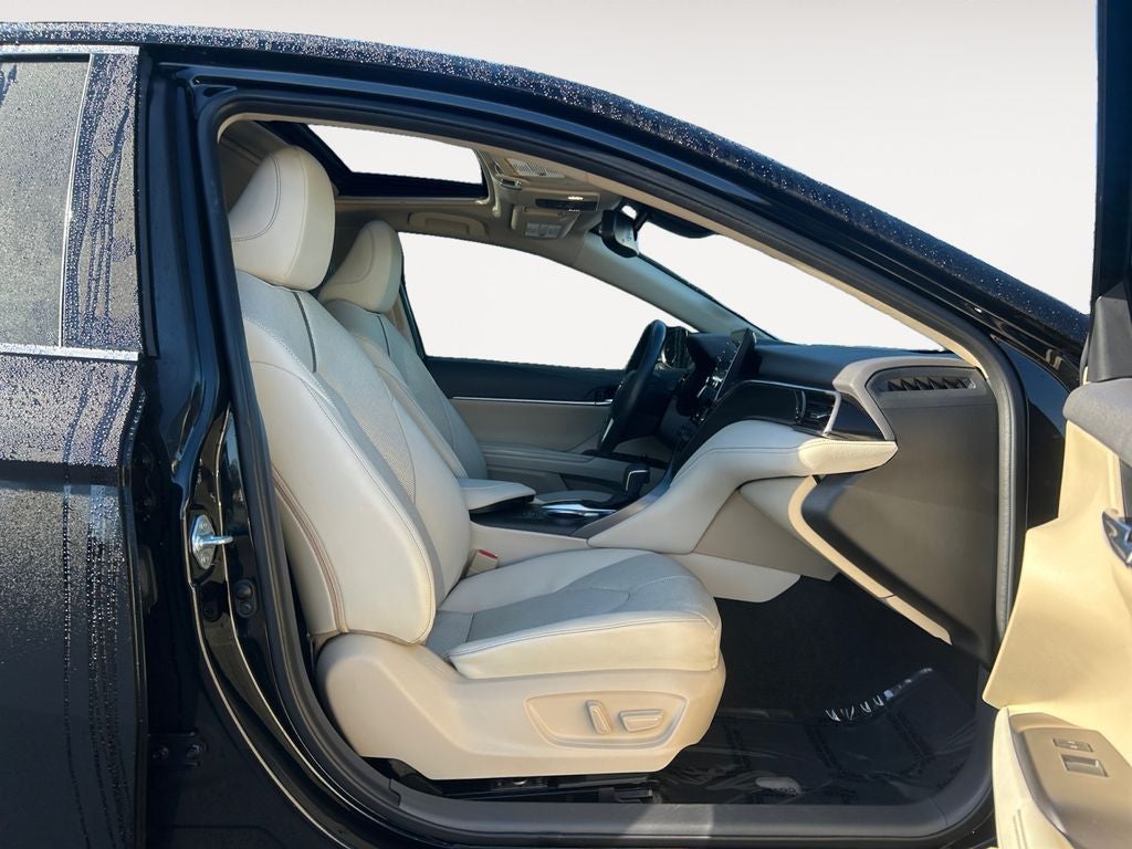 2022 Toyota Camry Hybrid Base