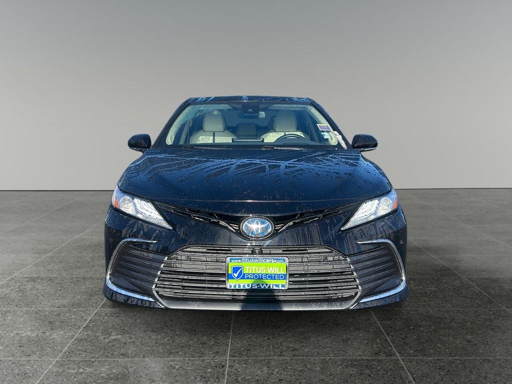 2022 Toyota Camry Hybrid Base