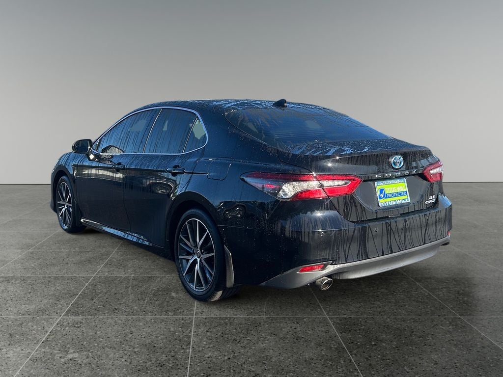 2022 Toyota Camry Hybrid Base
