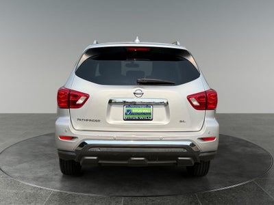 2019 Nissan Pathfinder SL