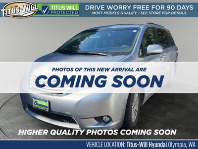 2017 Toyota Sienna XLE 8 Passenger
