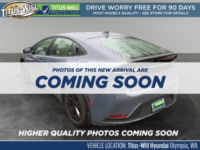 2025 Toyota Prius Plug-In Hybrid SE