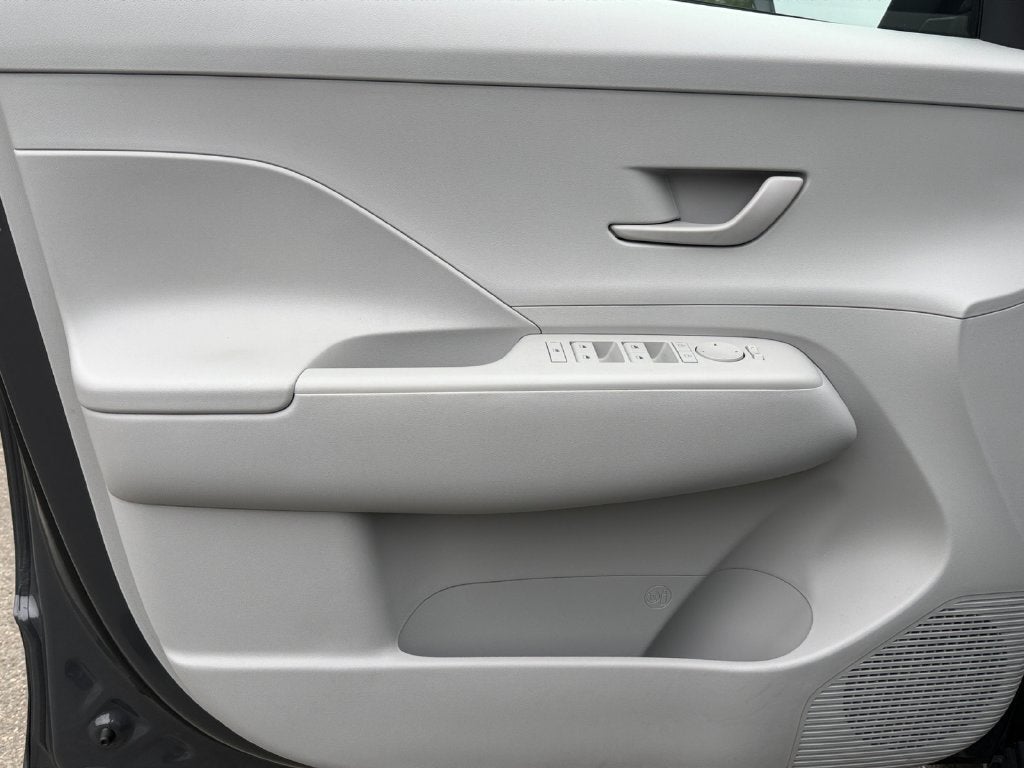 2024 Hyundai Kona Electric SEL