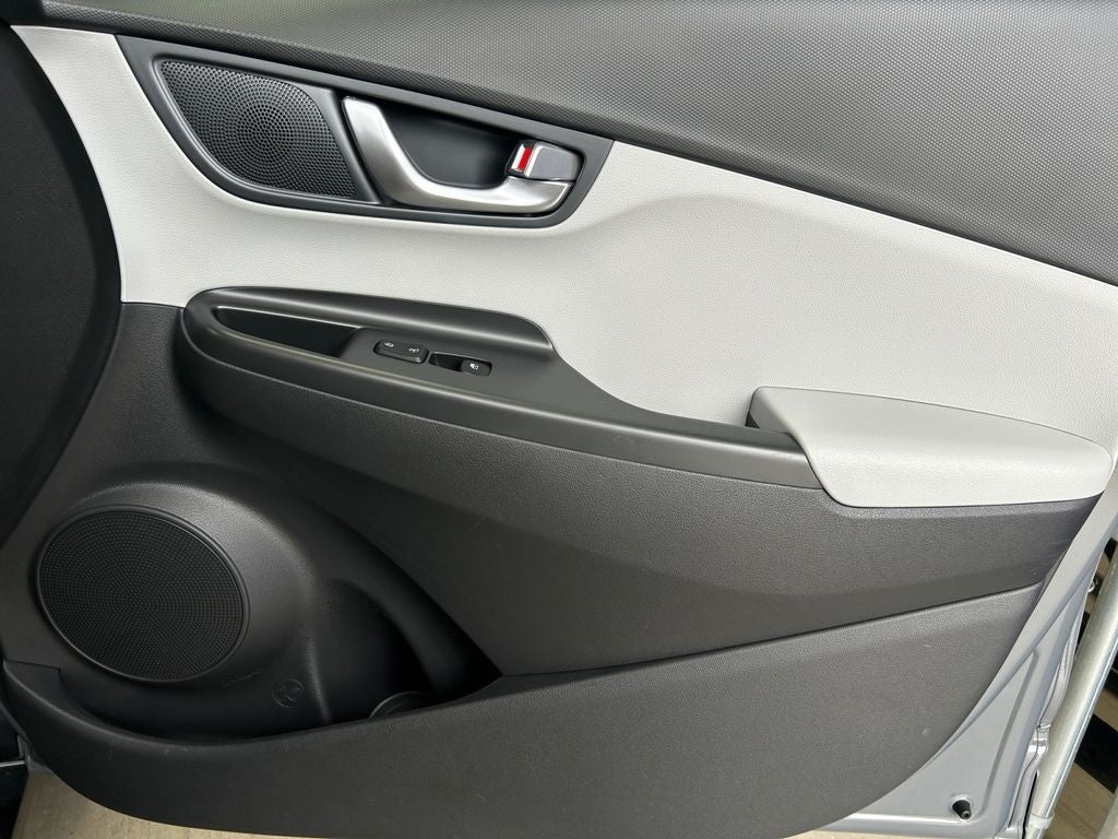 2023 Hyundai Kona Electric SEL