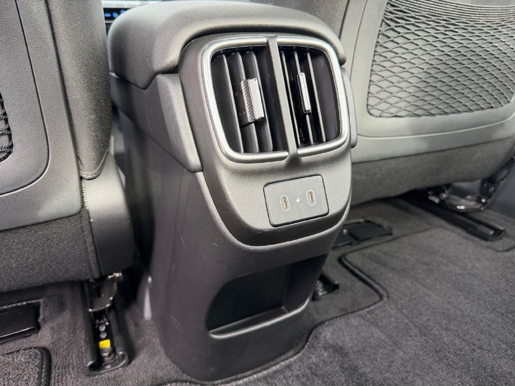 2024 Hyundai IONIQ 6 SE