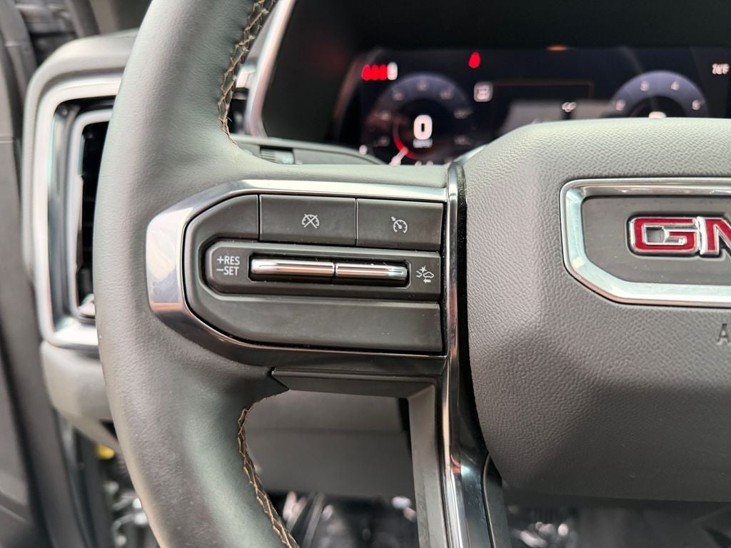 2025 GMC Canyon AT4
