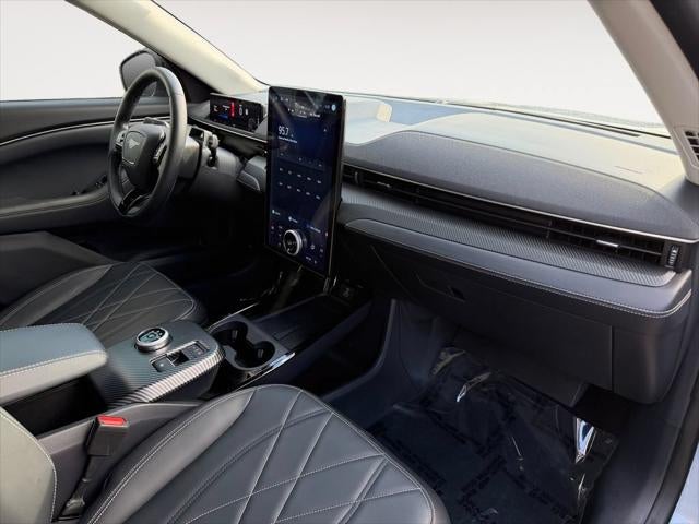 2024 Ford Mustang Mach-E Select