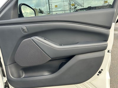 2022 Ford Mustang Mach-E Select